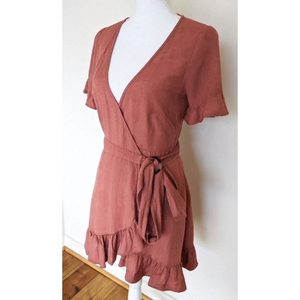 Tigerlily Aliki Pink Linen Blend Wrap Mini Dress With Buckle Size 8 - Picture 3 of 12